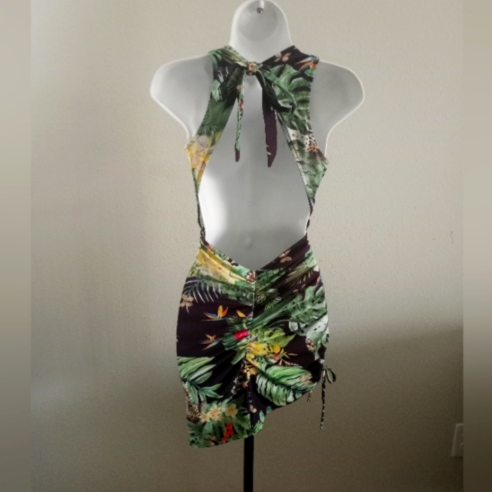 Backless Short Dress - Picture 2 of 2